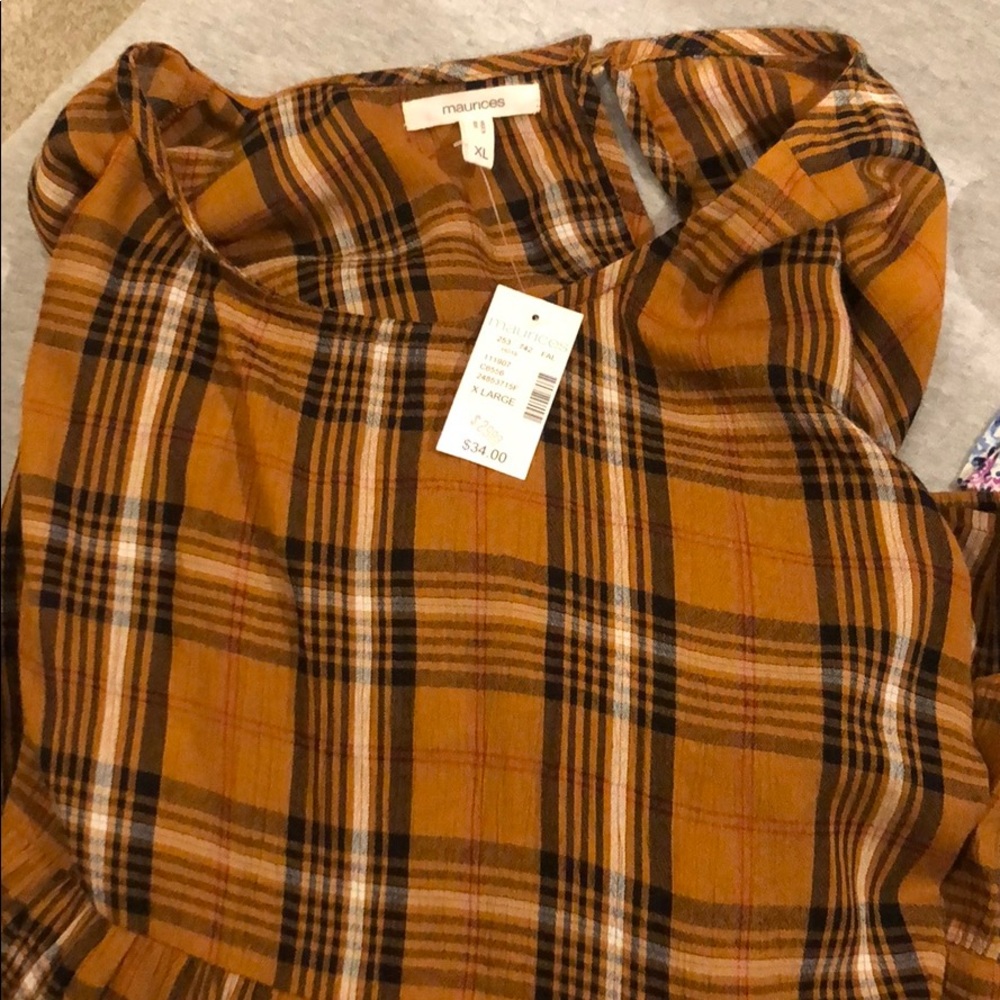 Reserved maurices flowy top